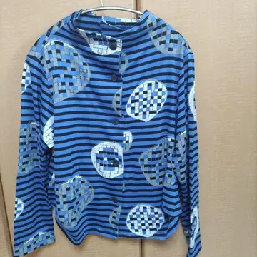 센소유니코 티셔츠 가디건