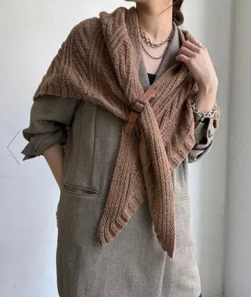 Dou Dou 드두 삼각형 스톨