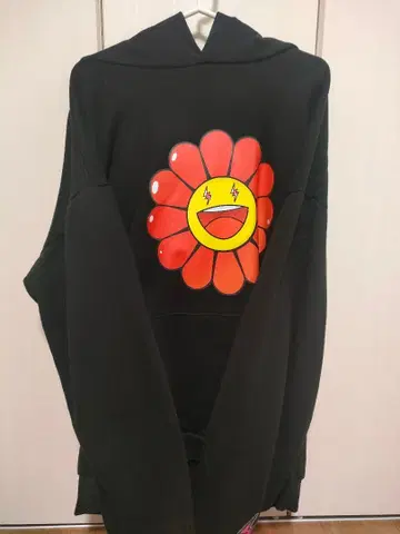 카이카이키키 후드티 2세트 XL