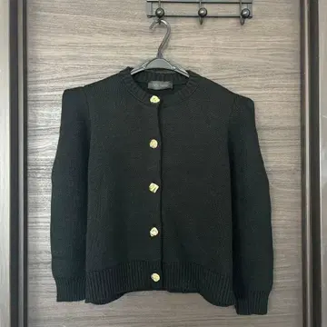 ZARA 스웨터 니트