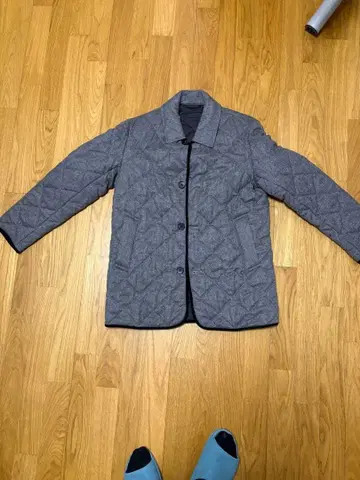그레이 퀼팅 자켓