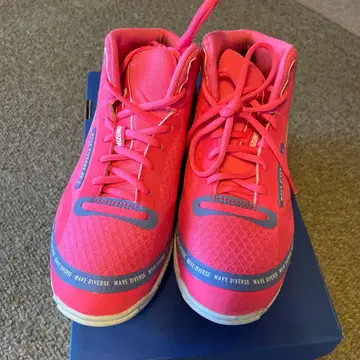 미즈노 웨이브 다이버스 DE 2 24.5cm