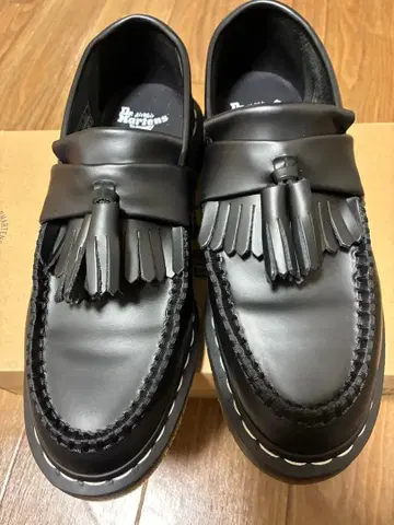 닥터마틴 Adrian 로퍼 7 US