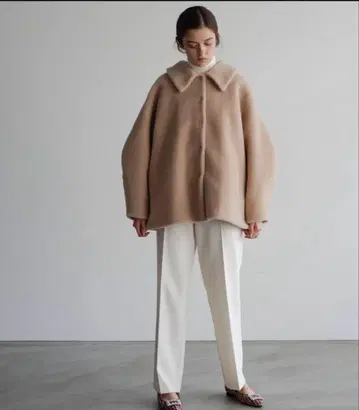 ohga 에코 무스탕 코트 베이지 S 사이즈