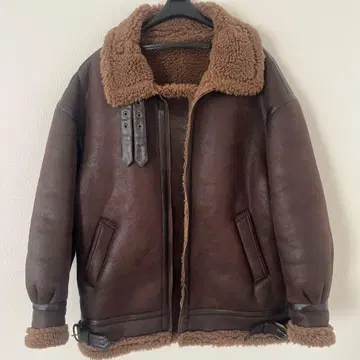 유나이티드 애로우 무스탕 코트 브라운