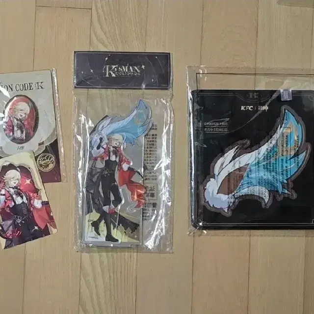 (최저가/풀셋/현물)원신 kfc콜라보 카베 아크릴스탠드+캔뱃지+포카+가면