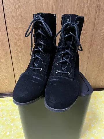 엑시즈팜 스웨이드 블랙 부츠 L 사이즈 리본 타입 끈 포함