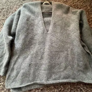 LOHEN 그레이 V넥 스웨터 V넥 슬릿 니트
