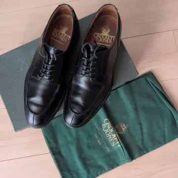 Crockett & Jones 블랙 U칩 신발