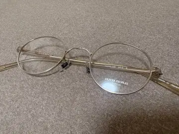 올리버 피플스 라운드 안경