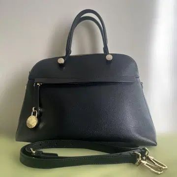 훌라 파이퍼 블랙 M