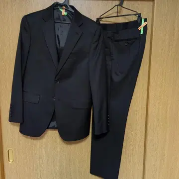 블랙 포멀 수트 2버튼