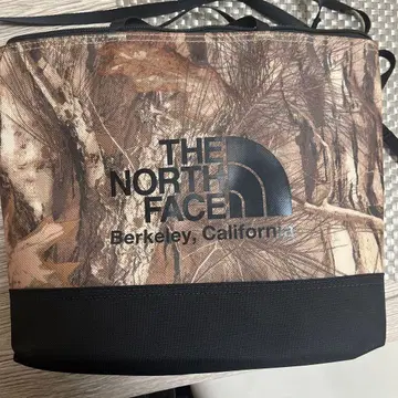THE NORTH FACE 카모플라쥬 숄더백