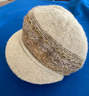 벨모드 무늬 베이지 니트 캡 리버서블