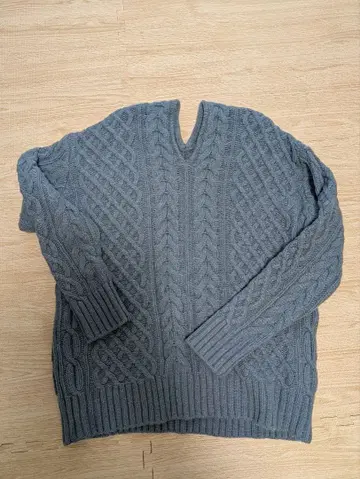 Mila Owen 블루 V넥 스웨터 사이즈 0
