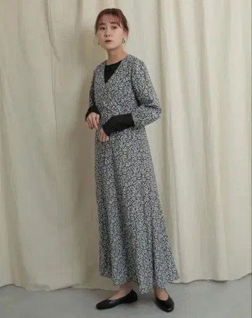 SENSE OF PLACE 꽃무늬 원피스