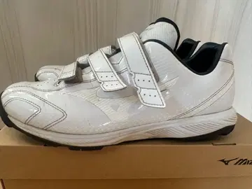MIZUNO 트레이닝 슈즈 화이트 야구 라이트레보 트레이너 와이드