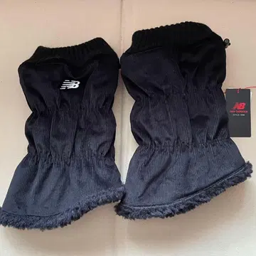 New Balance 숏 레그 워머 블랙