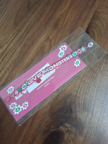 BABYMONSTER S석 혜택 미상가 은색 테이프