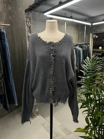 셰리 아일랜드 데미지 니트 가디건