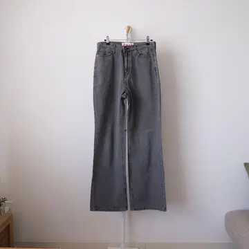 Raucohouse 플레어 데님 팬츠 medium