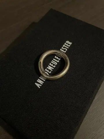 ANN DEMEULEMEESTER 왜곡 반지 약 18호