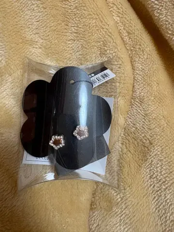 [택 포함 새상품] MARY QUANT 귀걸이