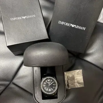 EMPORIO ARMANI 블랙 손목시계