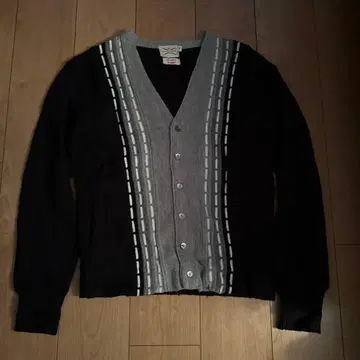 RO-MARK 디자인 가디건 스웨터