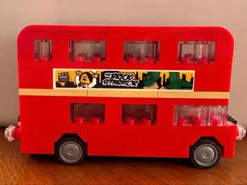 런던 버스 미니카 211B