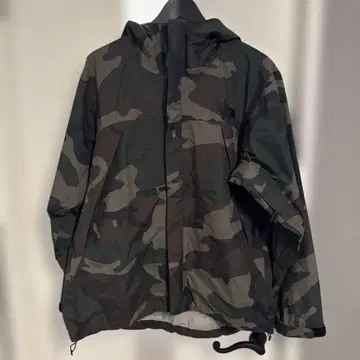 THE NORTH FACE 마운틴 후드티 카모플라주 패턴