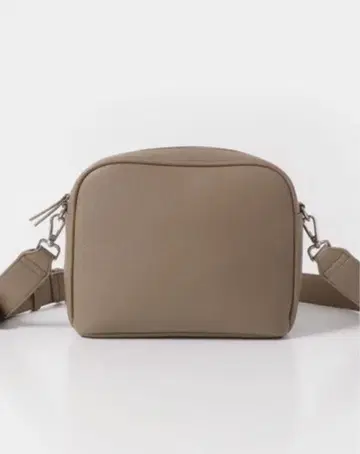 어반 리서치 숄더백