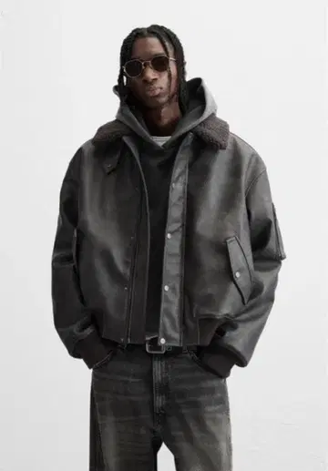 zara 페이크 가죽 자켓