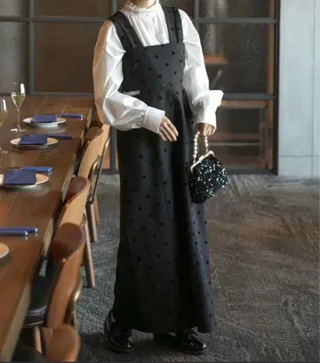 forksy. 플로키 도트 멀티 웨이 오버롤 스커트