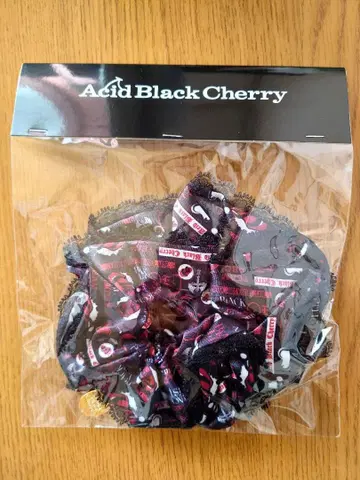 Acid Black Cherry 2025 스크런치