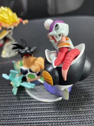 프리저 버독 피규어 세트