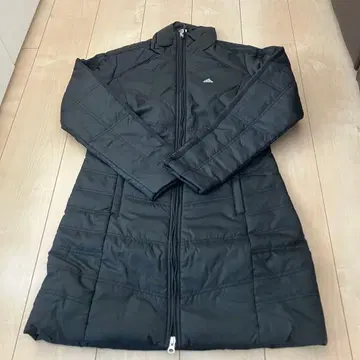 adidas 블랙 다운 자켓