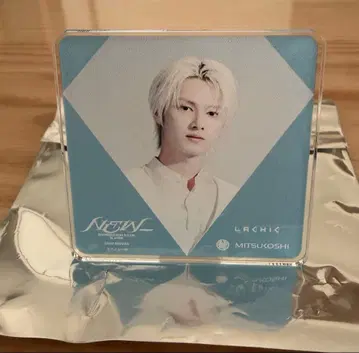 SEVENTEEN 세부치 나고야 미츠코시 클립 스탠드 준