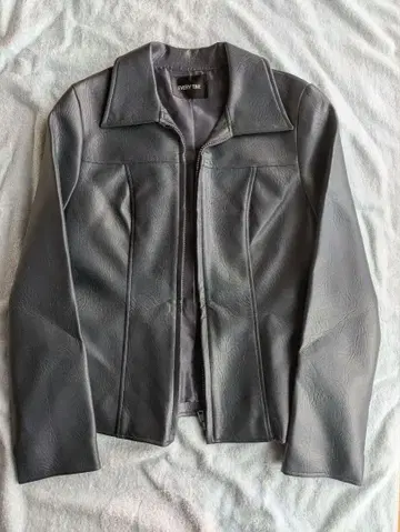 그레이 가죽 싱글 라이더 자켓