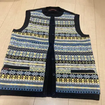 택 없음 새상품 마드모아젤 논논 니트 스웨터 슬리브리스 모 100%