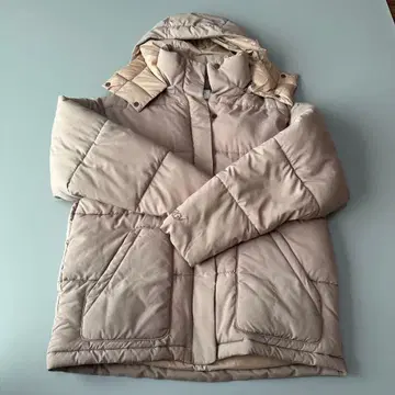 NERGY 후드 부착 베이지 다운 자켓