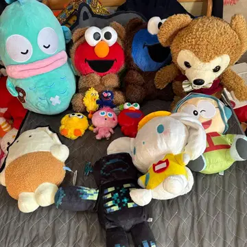 중형 애니메이션 캐릭터 봉제 인형