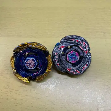 베이블레이드 2개 세트