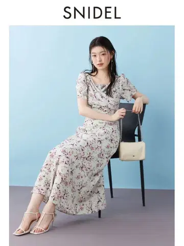 SNIDEL 플라워 프린트 맥시 원피스