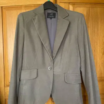 23구 수트 상하의 와이드 팬츠