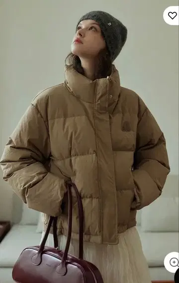 eggka 숏 기장 다운 자켓