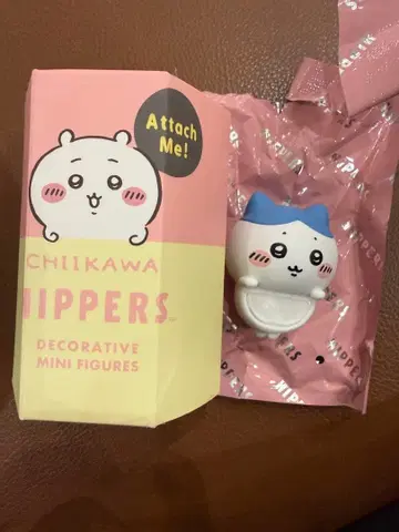 CHIIKAWA HIPPERS 하치와레
