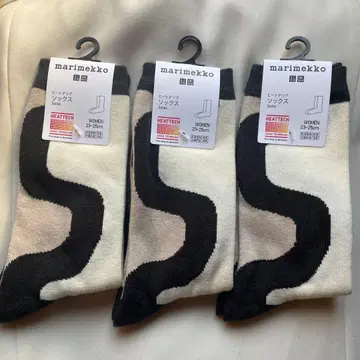 유니클로 마리메꼬 양말