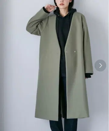 나노 유니버스 LB.04 / V넥 노카라 코트