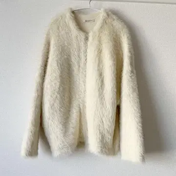 아이보리 퍼(Fur)풍 가디건 긴팔
